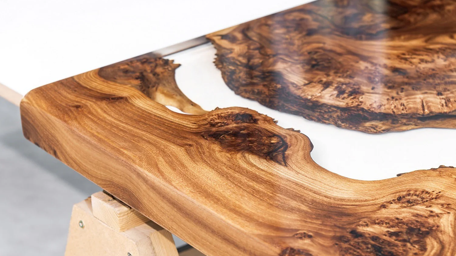 How to Get a Flawless, Glass-Like Finish on Any Project