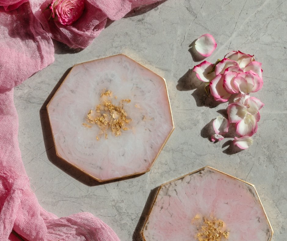 A Beginner’s Guide to Using Epoxy Resin in Molds for Art - easypourepoxy